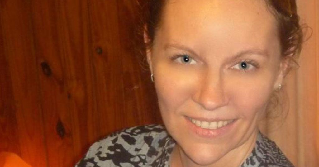 Gold Coast mum-of-three is an 'entrepreneur' in placenta products for new mums - 9Honey