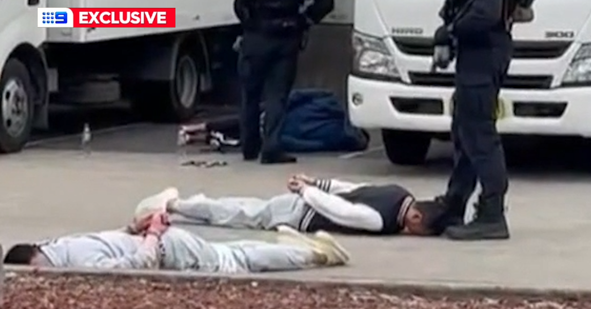 Dramatic arrests made at Sydney Bunnings carpark over ‘drug syndicate’ – 9News