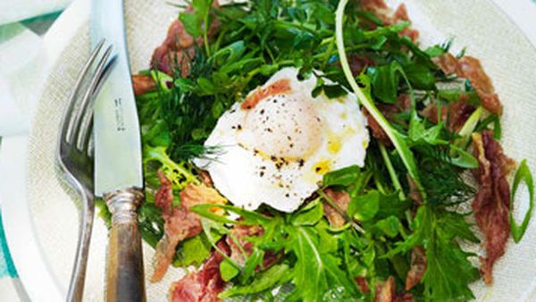 Watercress salad with herbs, crisp prosciutto & poached egg