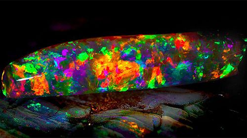 Man who unearthed $1million opal now can't find any