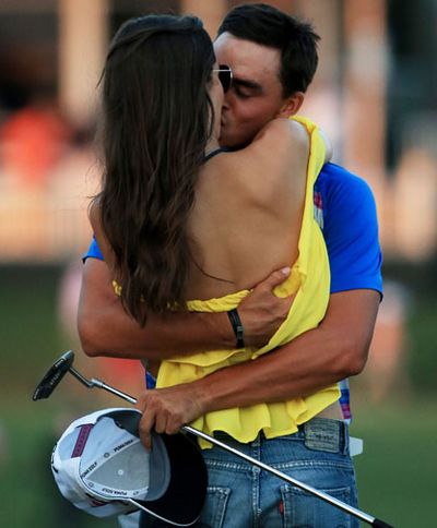 Rarely has golf seen such a public display of affection. Watch the video...