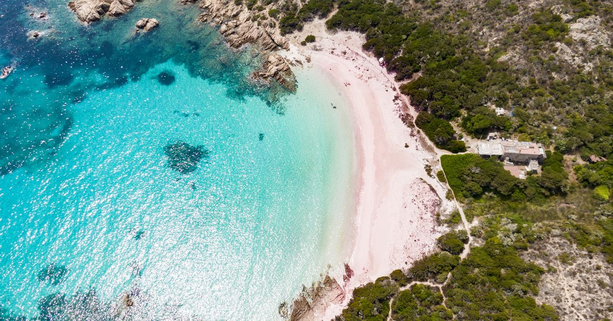 Influencer slapped with $3000 fine after stepping onto this beach in Italy