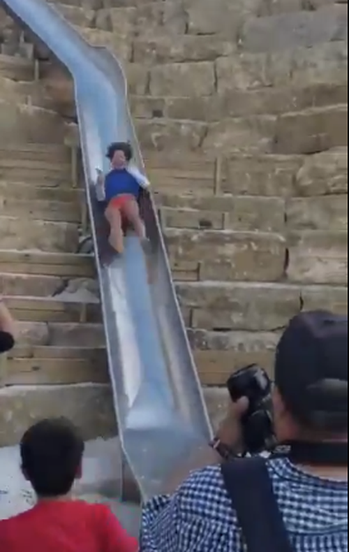 Locals are concerned that visitors to the town may get drunk and seriously injure themselves sliding down the Estepona slide incorrectly.