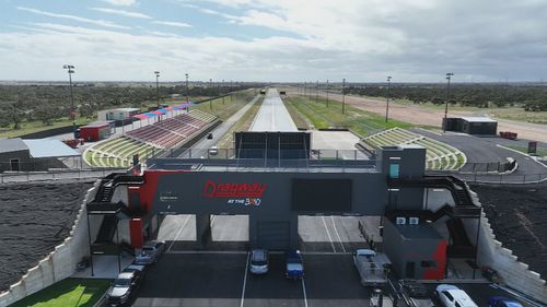 A world-class drag raceway is set to open in South Australia, which is promising to be the first venue in two decades for top level drag-racing in the state. It has taken two years to build the $35 million at the Bend Motorsport Park, which is a "passion project" for the motor racing mad Shahin family. 