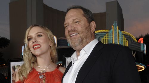 Scarlett Johansson with Weinstein. (AAP)