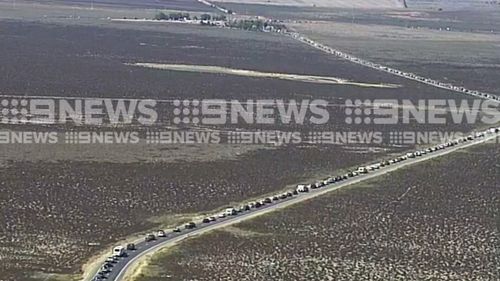 The intersection of the Copper Coast Highway and National Highway 1 heading south from the Yorke Peninsula is packed with cars. (9NEWS)