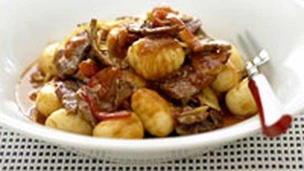 Beef and capsicum with gnocchi