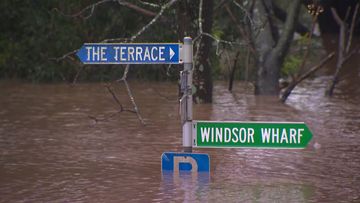 Floodwaters in Windsor, NSW reach highest point since 1978