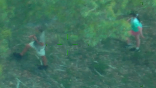 New vision shows the moment two missing children in rural NSW were found.