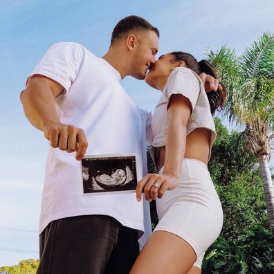 Kayla Itsines announces her second pregnancy.