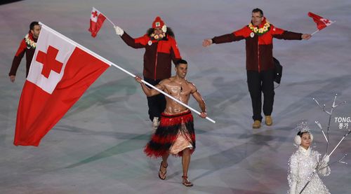 Tonga's Pita Taufatofua went shirtless to the opening ceremony. (AAP)