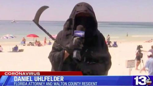 'Grim Reaper' Daniel Uhlfelder is protesting beaches in Florida re-opening