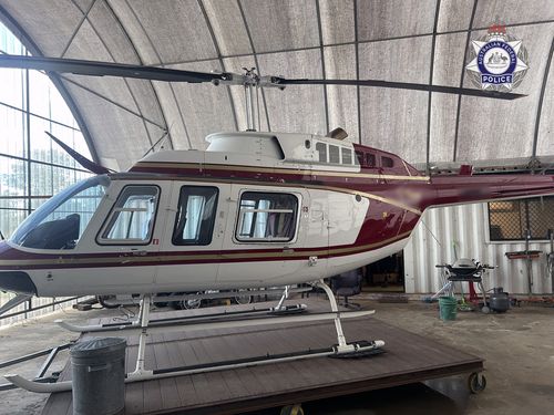 Il certificato di autorizzazione del volo elencava solo i due copiloti, uno australiano e uno indonesiano. 
