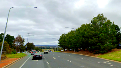 ACT: Canberra Avenue, Fyshwick