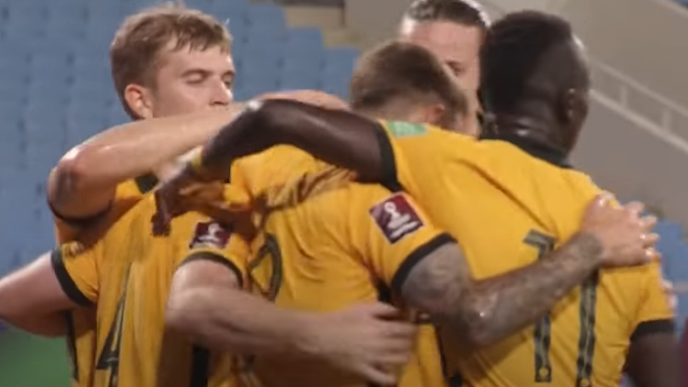 Socceroos edge Vietnam in scrappy victory
