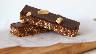 Recipe:&nbsp;<a href="http://kitchen.nine.com.au/2016/10/27/16/18/urban-orchards-raw-snickers-bar" target="_top" draggable="false">Urban Orchard's raw not-snickers bar</a>