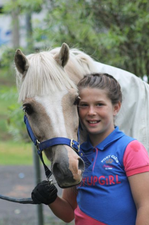 The youngster loved the animals on her farm in Sydney's north west. (9NEWS).