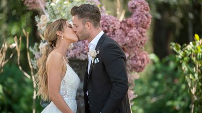 Mafs 2021 Exclusive Bec And Jake Open Up About Their Awkward Wedding Married At First Sight Season 8