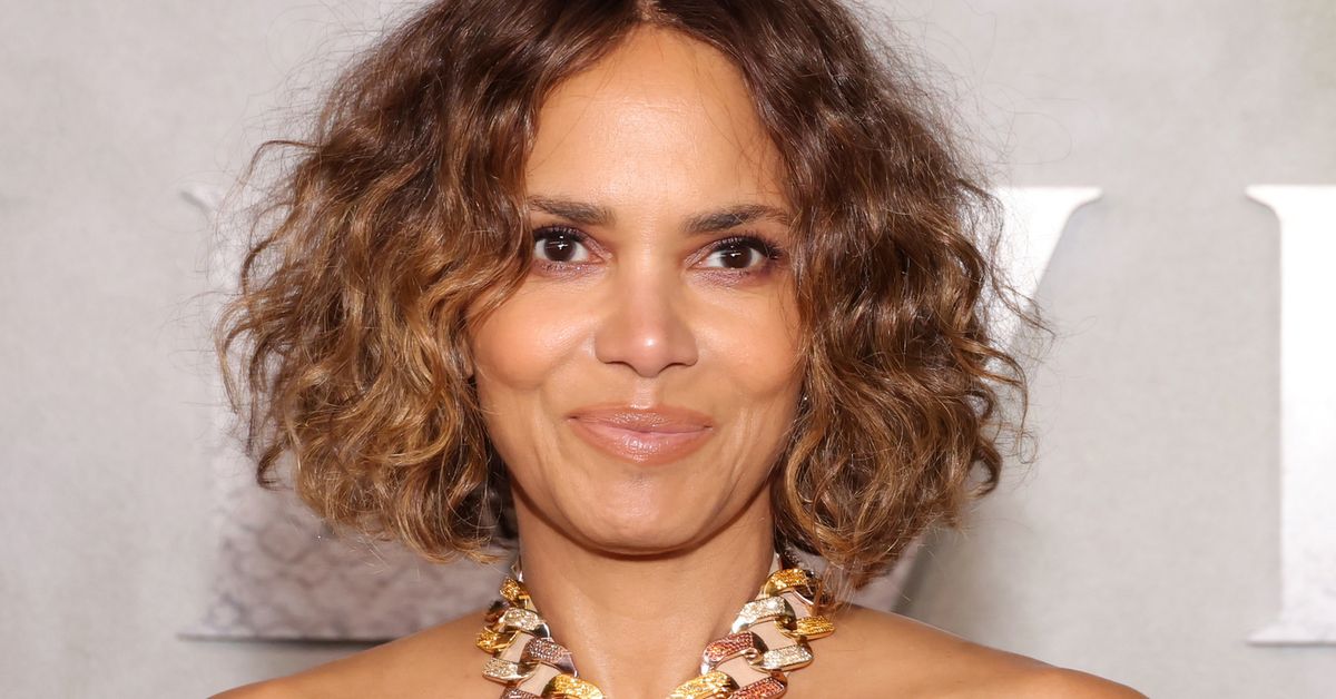 Halle Berry berkecil hati dari membahas menopause dalam kariernya