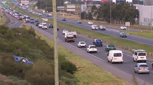 Six teenagers have been seriously injured after crashing a stolen car on a freeway in Epping, in Melbourne's north.