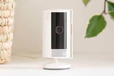 9PR: Big-brand indoor security camera now just $79