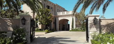 Newport Coast mega-mansion, owned by Botched star Dr. Terry Dubrow and housewife Heather Dubrow, has reportedly sold for $US55 million ($85.7 million).