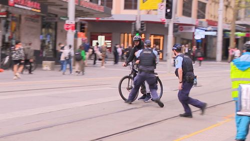 Police crack down on illegal e-bikes in Sydney CBD.