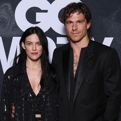 Riley Keough and Ben Smith-Petersen