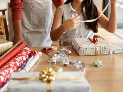 christmas gifts for family fight relationships