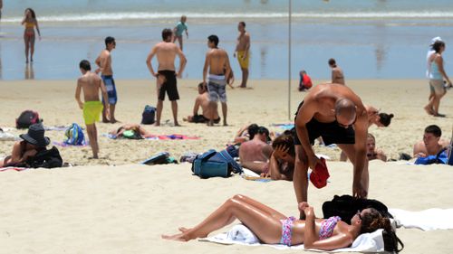 Beachgoers on the Gold Coast could soon have meals delivered to them