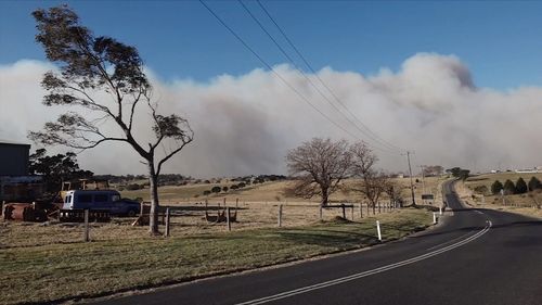 An out-of-control bushfire has taken hold west of Milton on the NSW south coast. 
