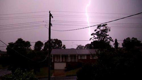 The storm rolled in between 6-7pm. (Twitter - @mattsun75)