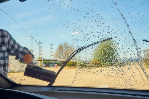 A Perth man has been fined $50 by police for giving a windscreen washer $1.50.