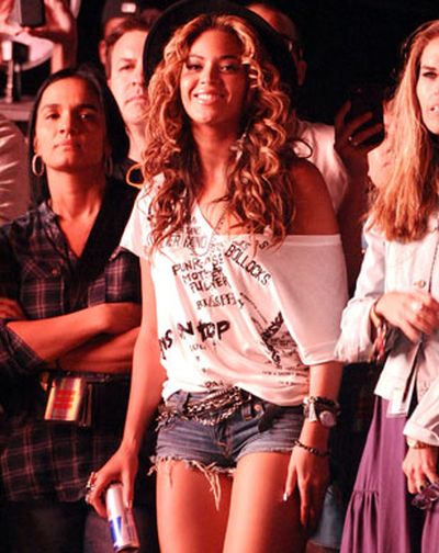 Get ready for the festival season with a few style tips from the world's most rockin' celebs!