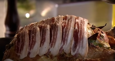 Gordon Ramsay S Genius Bacon Hack For Preventing A Dry Christmas Turkey 9kitchen