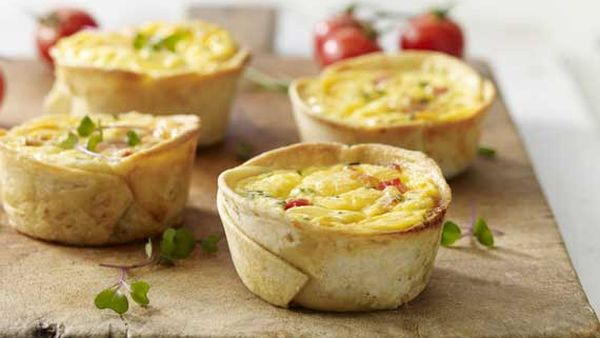 Egg and bacon cups