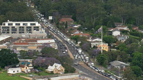 There are major traffic delays as two of three northbound lanes on Pennant Hills Road have been closed.