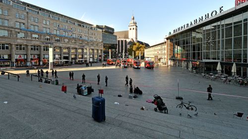 The square behind the station was closed.