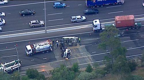 Traffic is already gridlocked in the area following the rubbish truck rollover. (9NEWS)