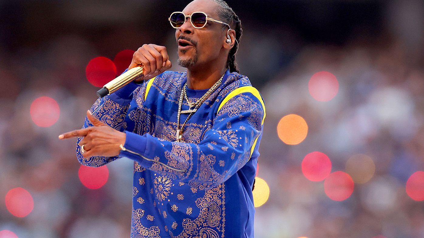 Snoop Dog performs at Super Bowl LVI.