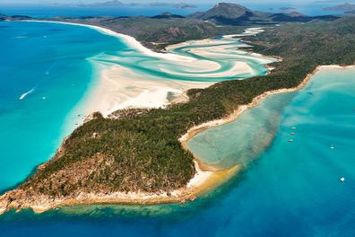 catamaran australia whitsundays