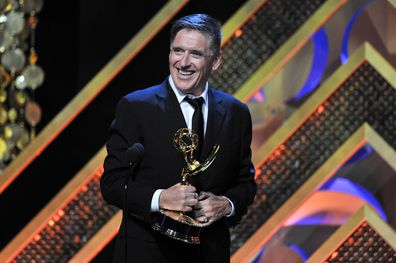 Craig Ferguson accepts the Outstanding Game Show award for Celebrity Name Game at the 42nd Annual Daytime Emmy Awards in 2015.