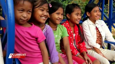 Geraldine Cox marks 30 years as 'mum' to hundreds of Cambodian kids