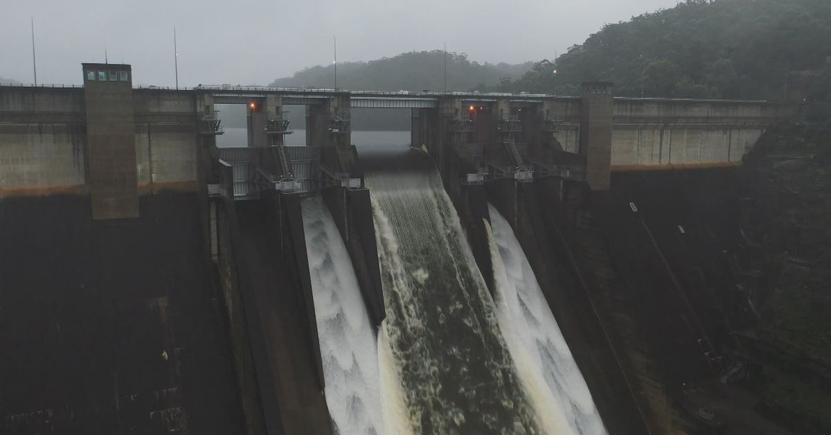 Warragamba dam set to spill as flood warnings issued
