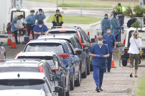 Covid 19 coronavirus testing queue Sydney