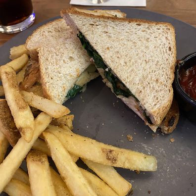 airport 'panini' post on reddit