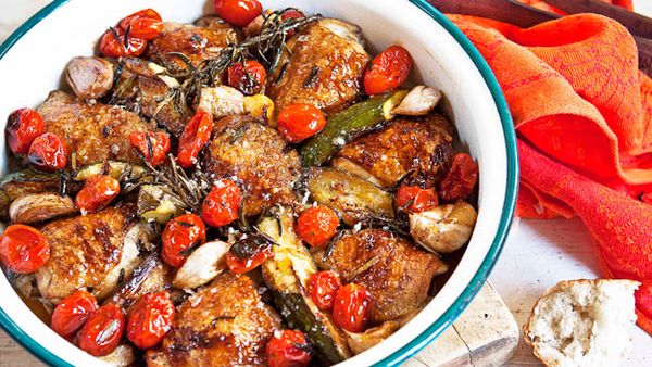 Pan-roasted chicken with maple syrup and tomatoes