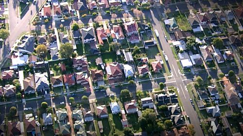 Sydney median house price tops the $1 million mark