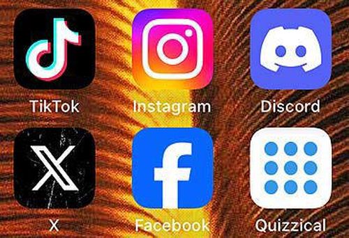 TikTok, Instagram, Discord, X and Facebook social media apps (Nine)
