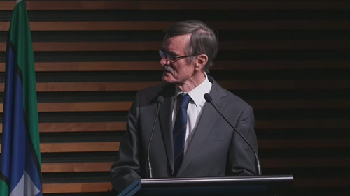 A cerimônia de abertura de sexta-feira sofreu um erro embaraçoso, onde Benoy foi declarado o único vencedor, antes que o prêmio lhe fosse tirado.